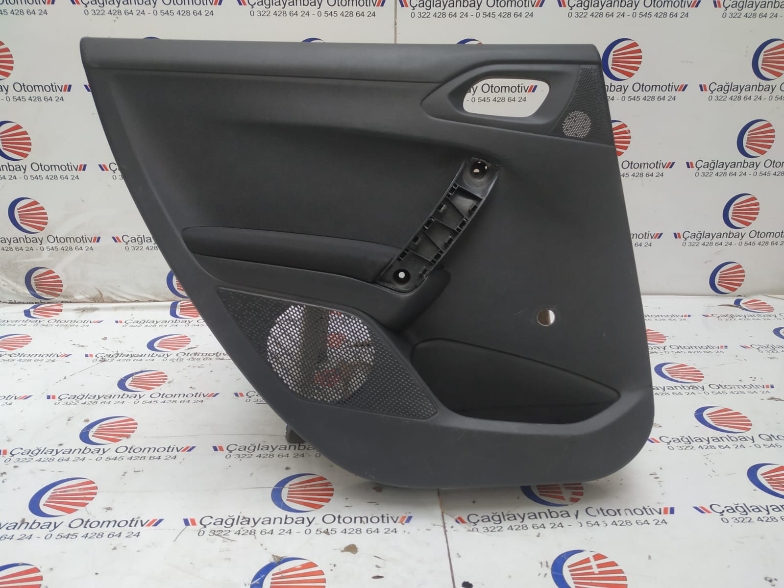 peugeot 208 sol arka kapı kartonu 